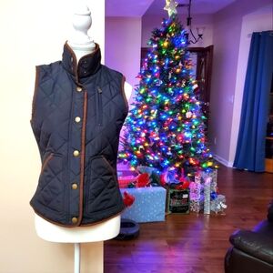 Lauren by Ralph Lauren Size Small brown lightly quilted fitted vest